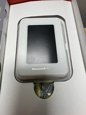Honeywell Home T9 Wi-Fi Smart Thermostat with RoomSmart Sensor - White...
