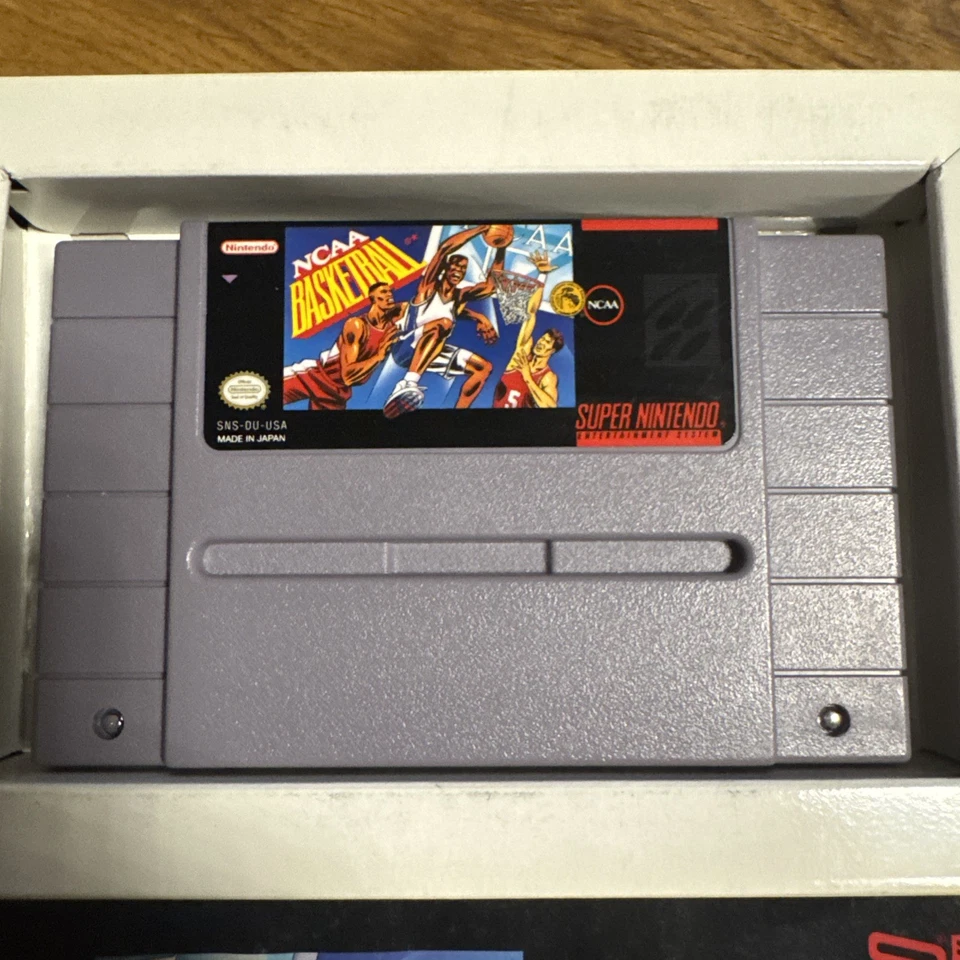 Super Nintendo NCAA Basketball – OVP + Anleitung – Komplett – Original - Bild 4 von 4