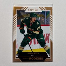 22-23 UD Series 1 Hockey Gold SP O-Pee-Chee Glossy Rookie R-10 Marco Rossi