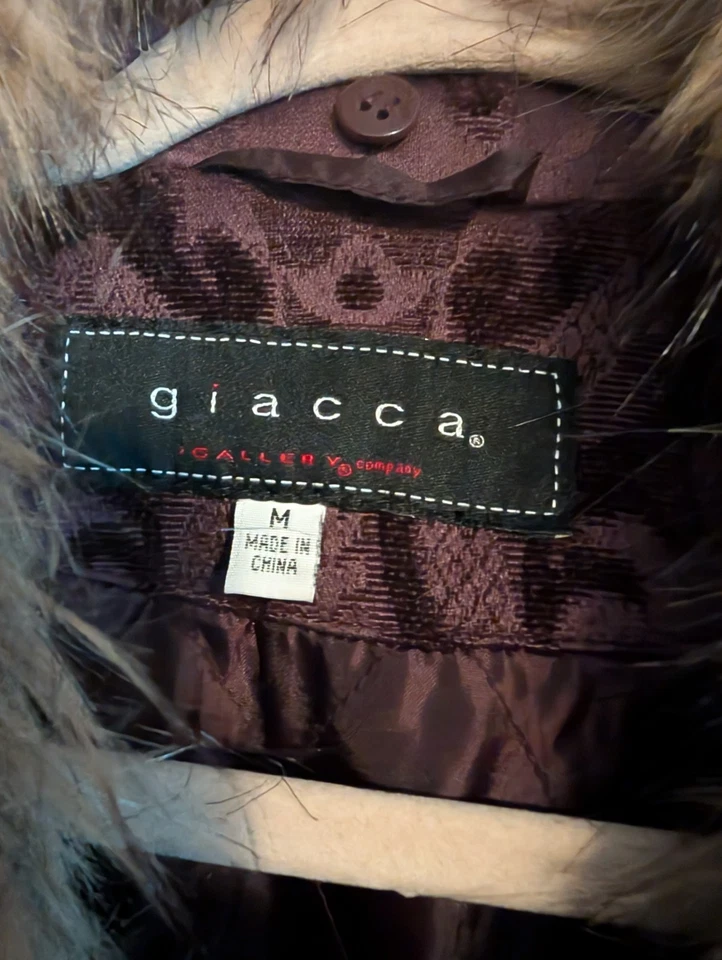 Abrigo GIACCA Gallery Company Talla Mediana Púrpura Desmontable Cuello de Piel Sintética Foto 3 de 4