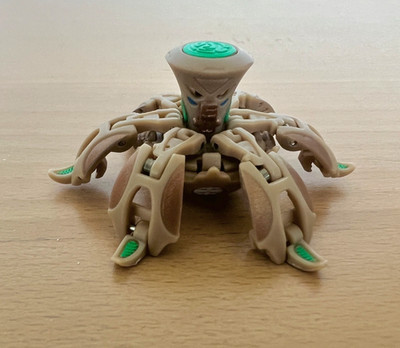 Bakugan Battle Brawlers Mini Subterra Tan Freezer 530G Toy Action Figure Only