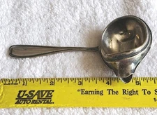 Antique Paye & Baker Silverplate Handled Tea Strainer Infuser Sheffield P&B  O