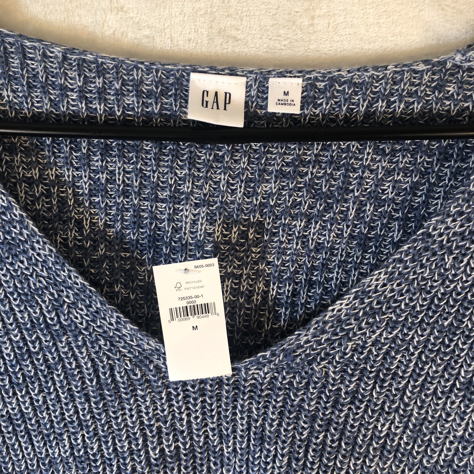 GAP Women's Top M Pull Over Long Sleeve V Neck Sweater English Manor Blue M eBay