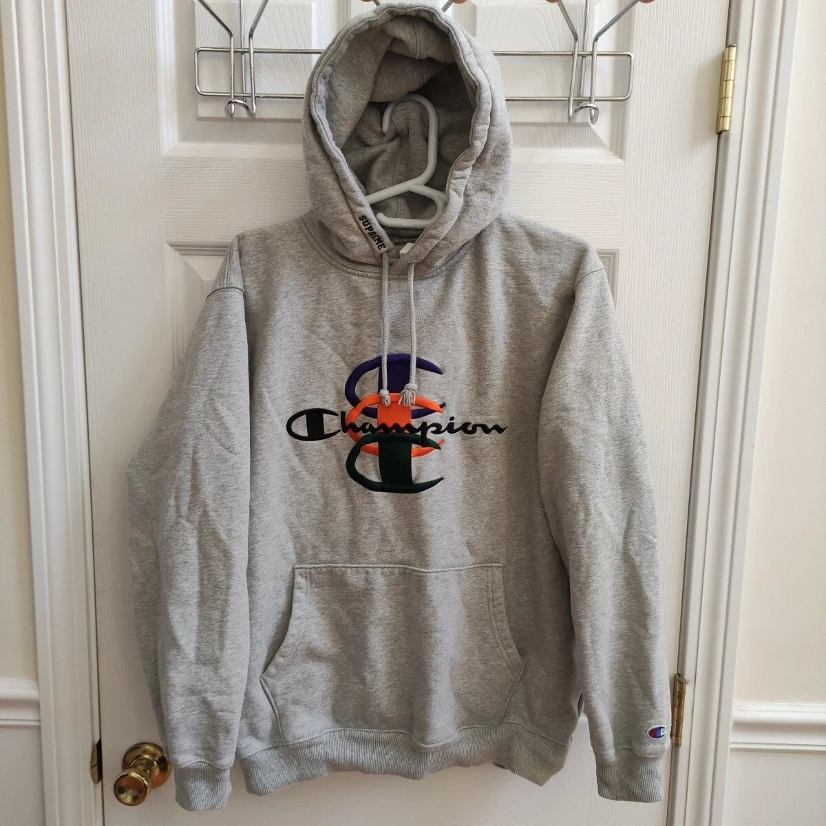 Sweat à capuche Supreme Champion empilé C gris bruyère taille M