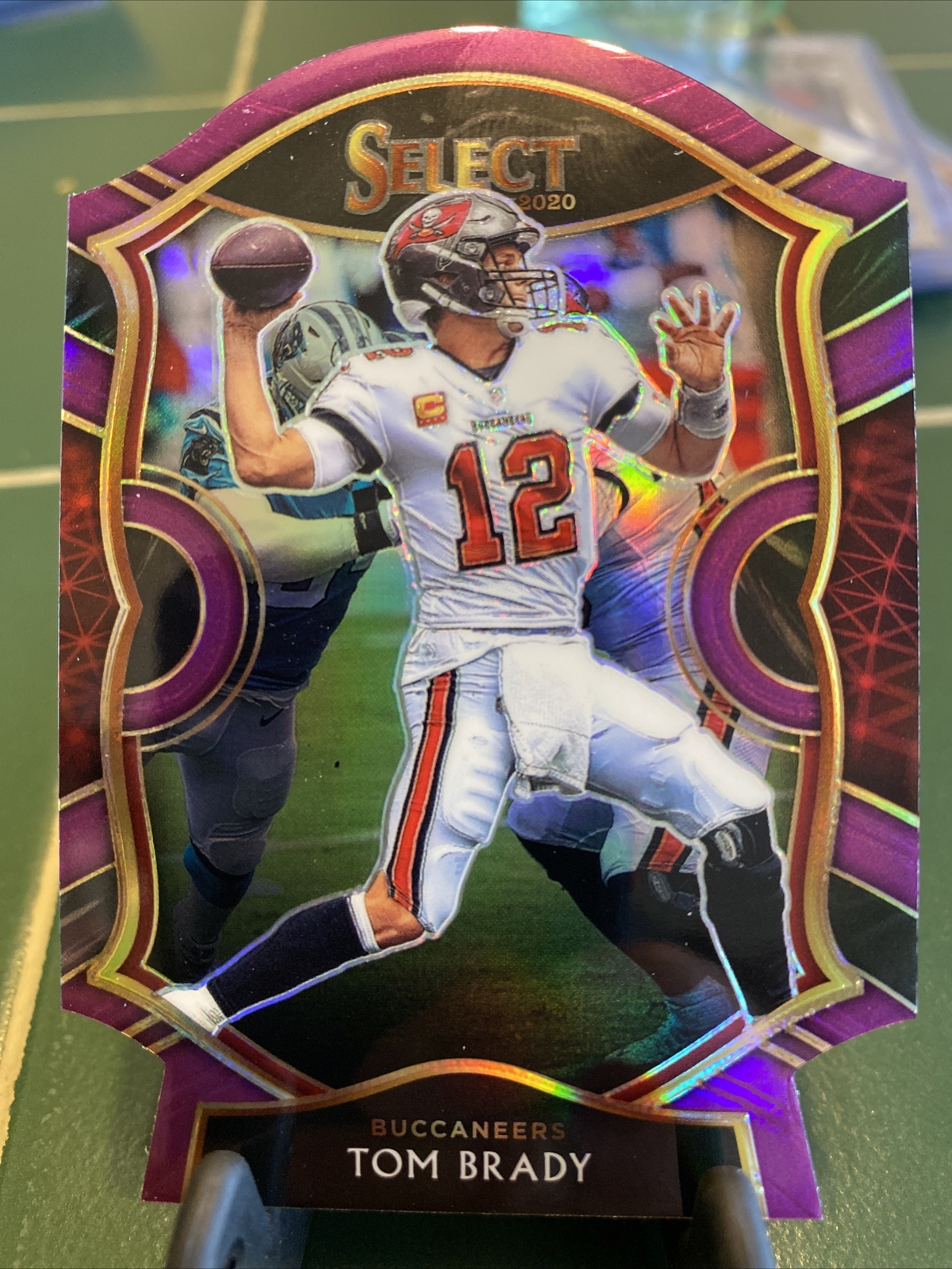 2020 Select Tom Brady Purple Prizm Die Cut #1 Buccaneers U53