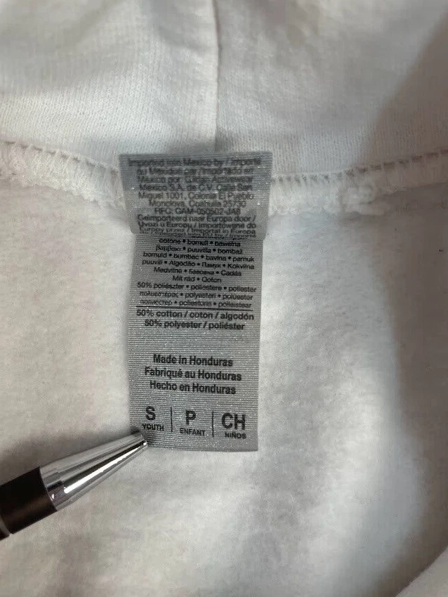 Gildan Heavy Blend White Hoodie Pullover Size S Youth - Image 4 of 4