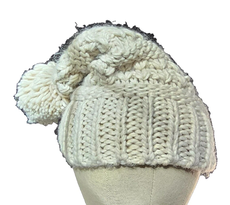 Gorro de punto marfil 686 para mujer talla única usado Foto 2 de 4