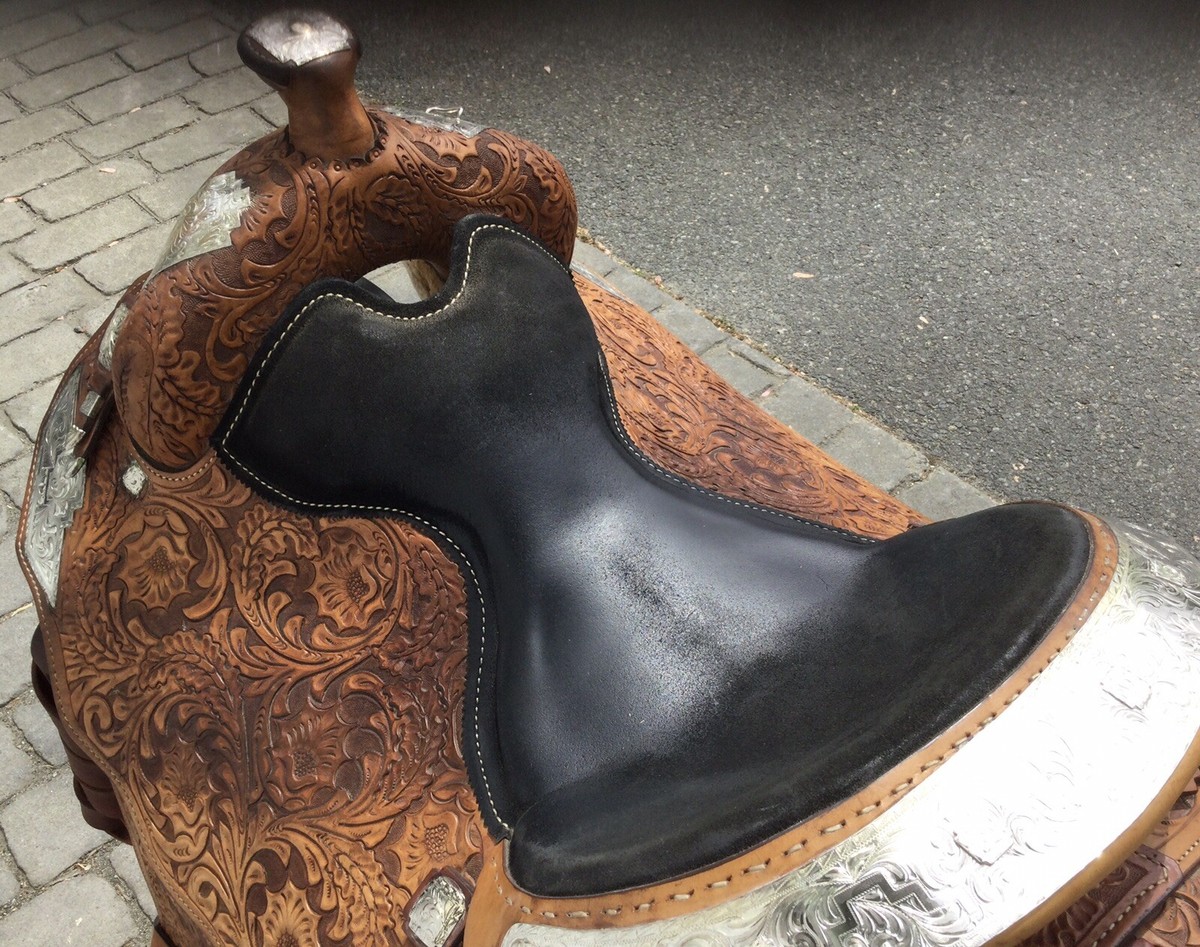 Test de la selle décorative SHOWMEN CRAFT argentée (43, 2 cm