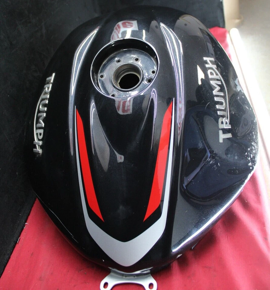 Tanque de combustible Triumph Street Triple 765 2017-2019 #1710 Foto 3 de 4