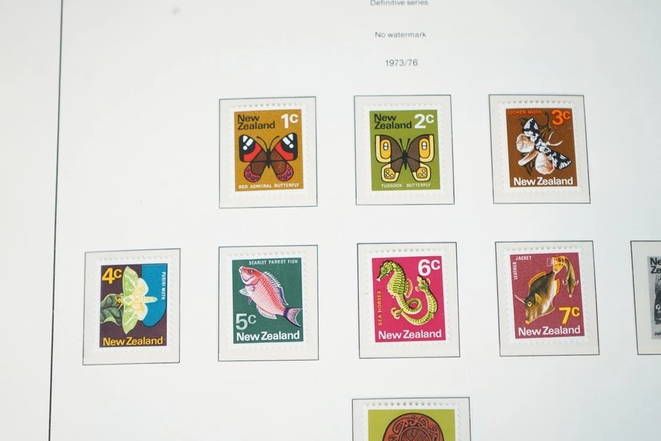 NEW ZEALAND 1970-1990 MNH COLLECTION OF 650+ STAMPS STORED IN LIGHTHOUSE ALBUM - Image 4 of 4
