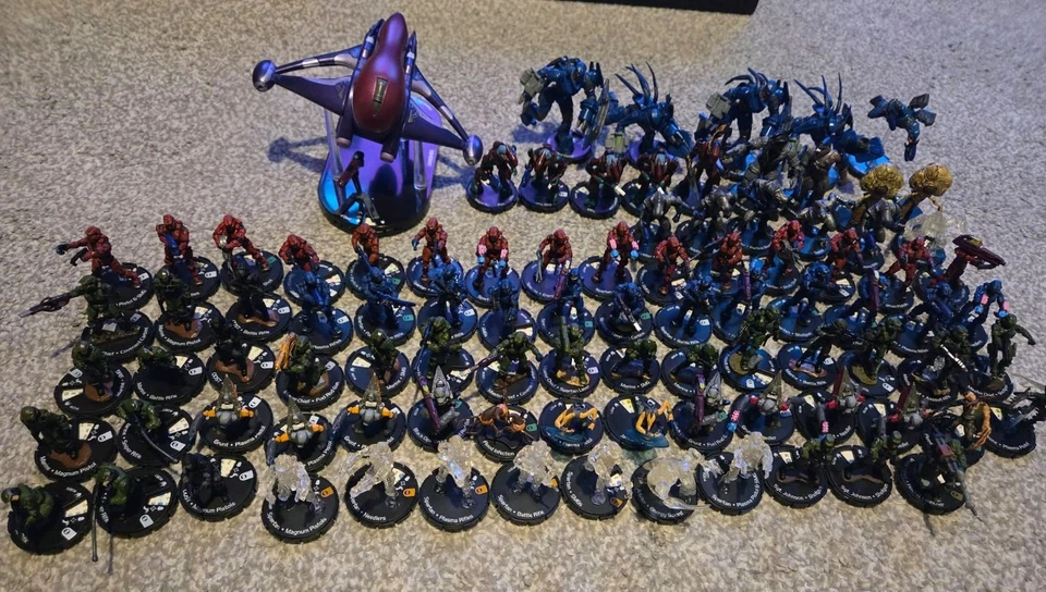 Halo Action Clix Huge Collection Banshee Master Chief Arbiter 100 Figures & Maps - Image 2 of 4