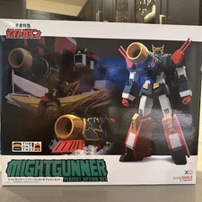Brave Express Might Gain: GATTAI Might Gunner & Perfect Option Action Figure