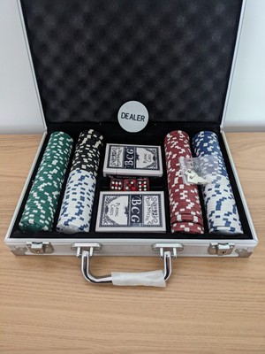 Poker Gaming Set - Read Description