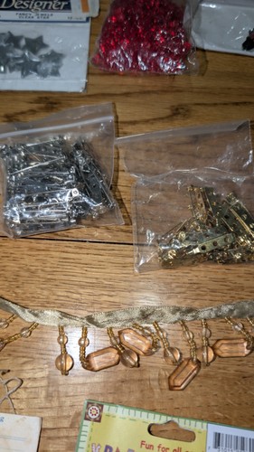Bracelet Beads & Jewelry Making Lot Mix Of Modern & Vintage, Wood & Plastic Bead - Picture 10 of 12