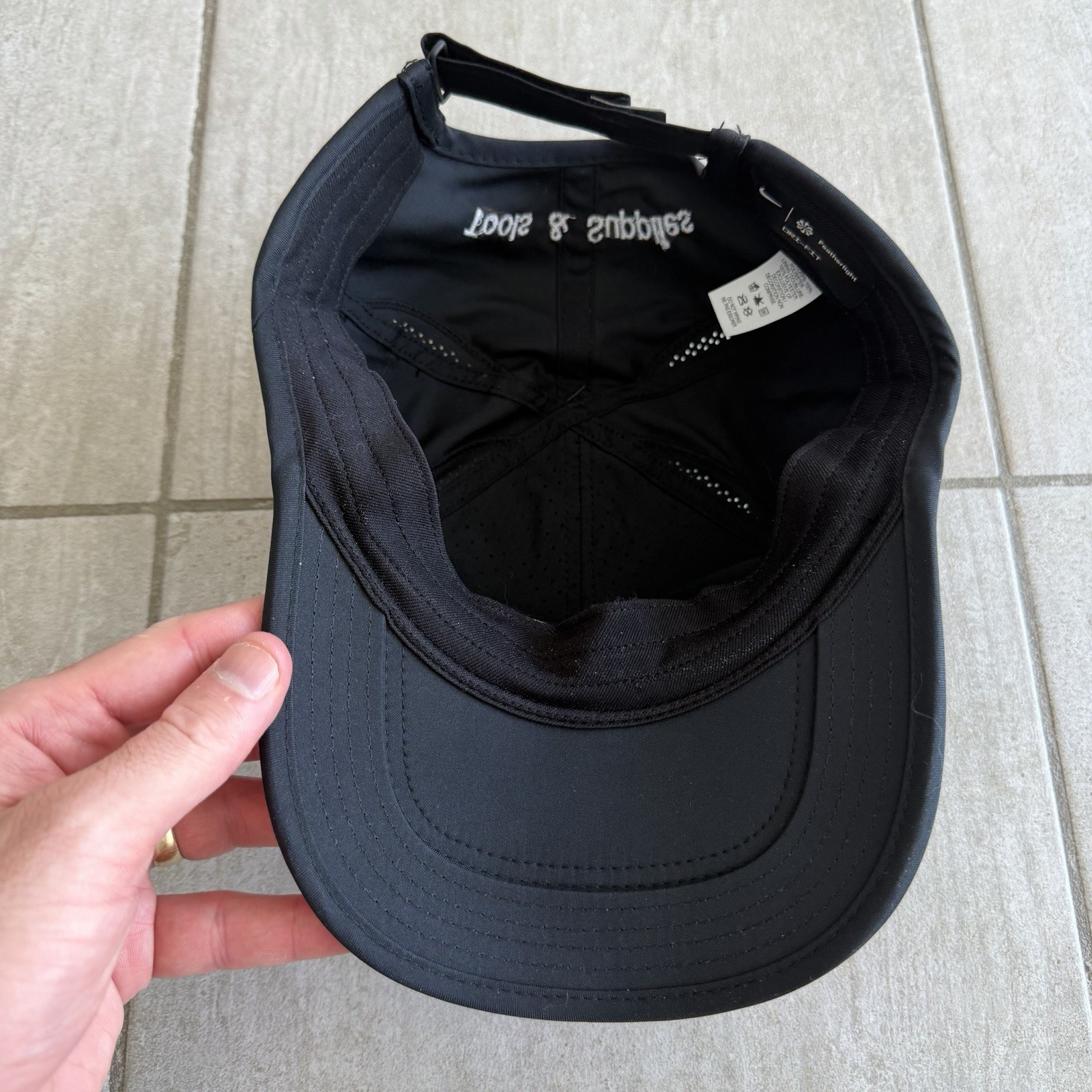 Nike CAT Caterpillar Dri Fit Featherlight Adjustable Golf Hat Cap Black Adult thumbnail 9