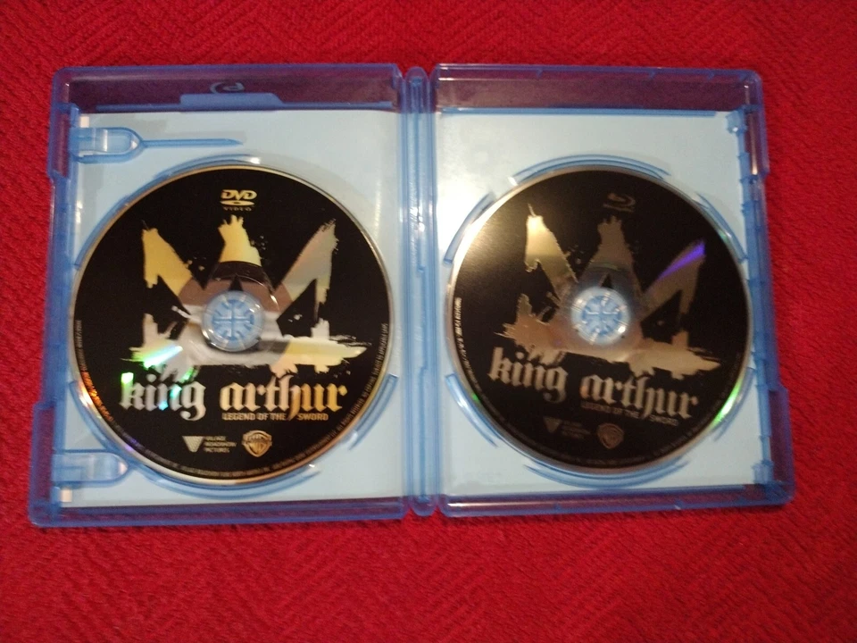 King Arthur: Legend of the Sword (Blu-ray/DVD, 2017, 2-Disc Set) - Image 3 of 3