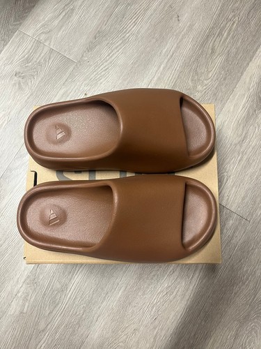 Yeezy Slide Flax - Picture 5 of 19