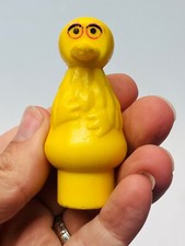 Vintage Fisher Price Little People Big Bird Sesame Street Play Toy Figure BIN 28