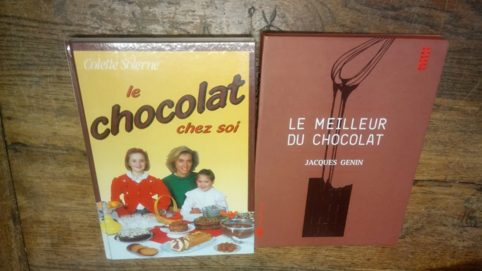 Lot de 2 livres de recettes : Le meilleur du chocolat + le chocolat chez soi  - Photo 1/1