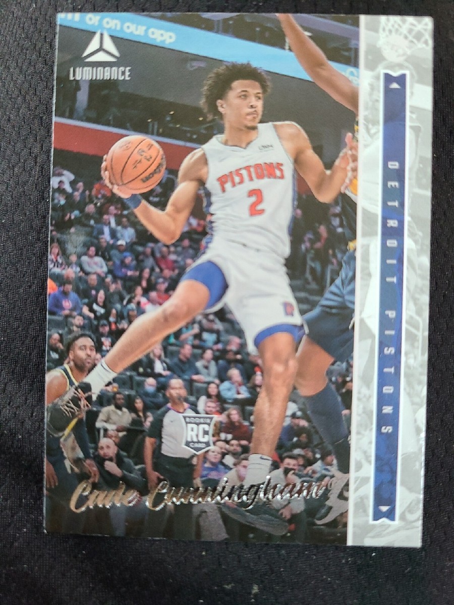 2021-22 panini Chronicles Luminance Cade Cunningham RC