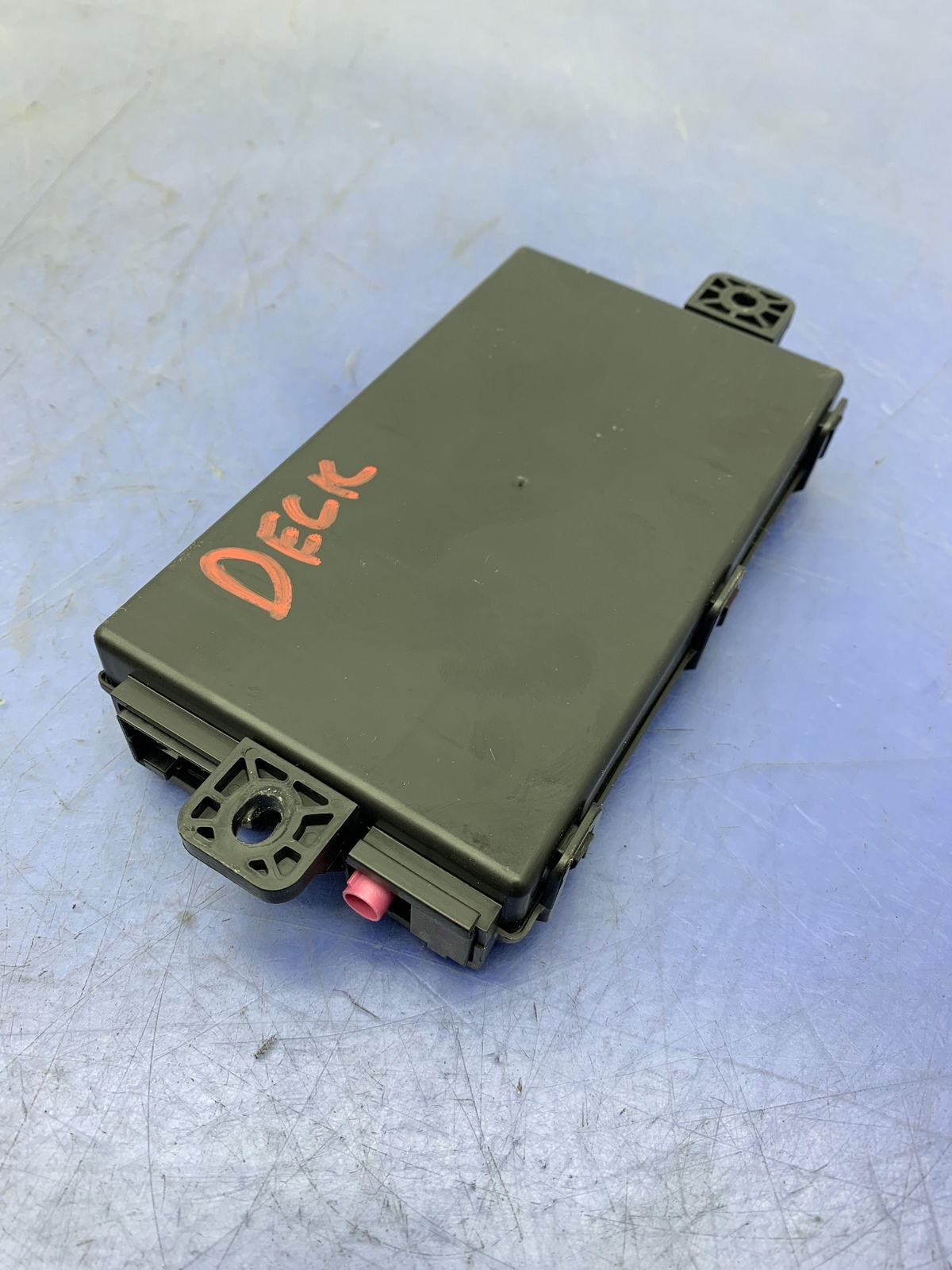 2014-2016 MASERATI GHIBLI M157 OEM REMOTE PASSIVE ENTRY CONTROL MODULE 670008070