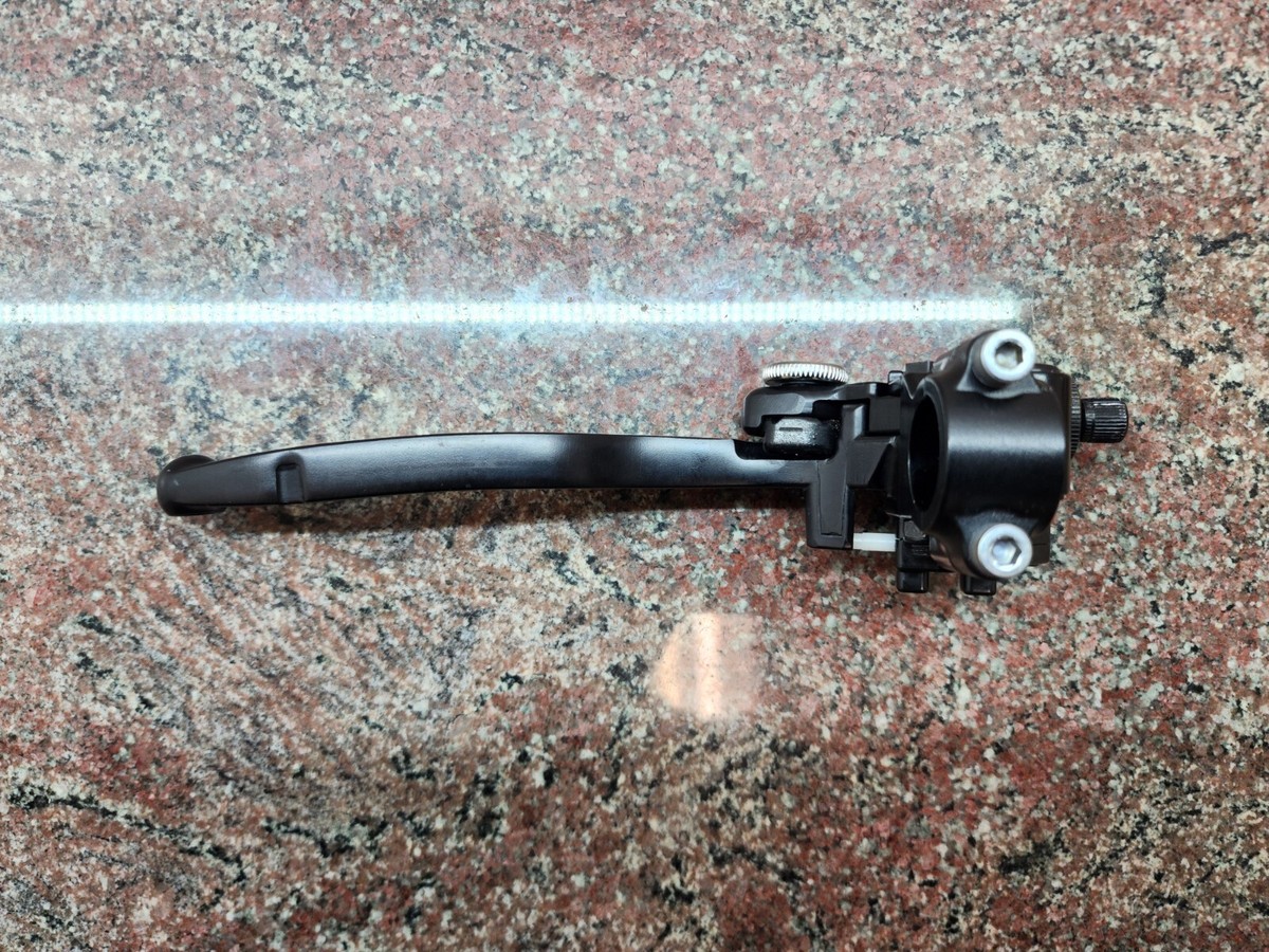 6/7⑥-1◆こうめ◆BJ×2（svn.das） 2017-2024 Kawasaki ZX-6R Z1000SX Clutch Lever & Perch