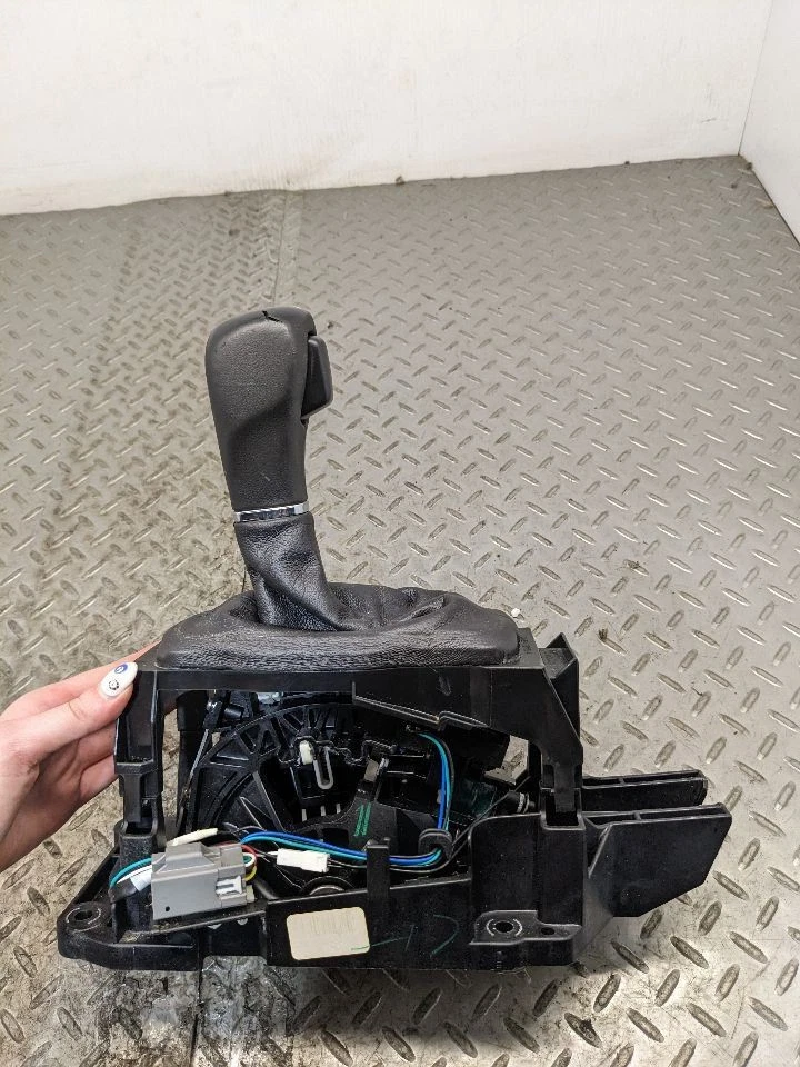 Control selector de engranajes de transmisión automática Ford Flex 13-19 OEM Shifte1172575 Foto 2 de 4