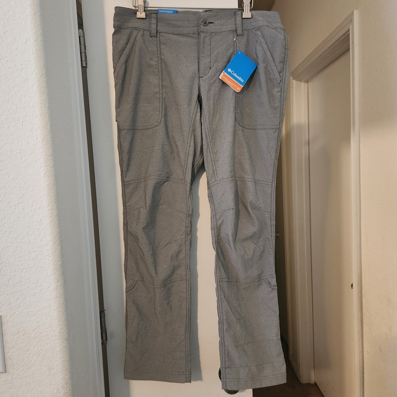 Foto 1 di 8