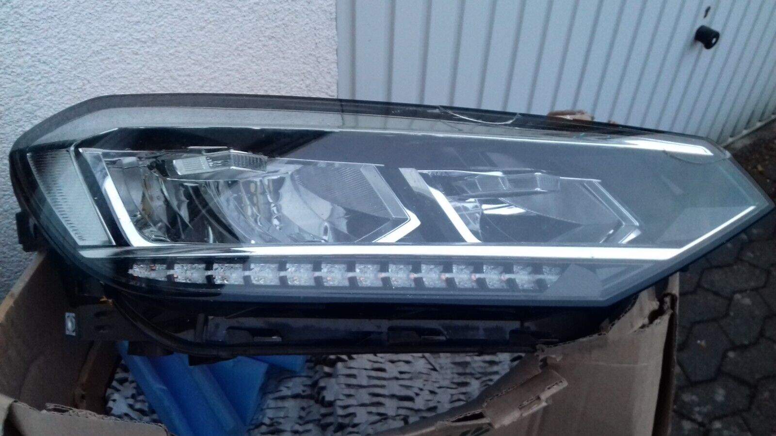 Bild 1 von 9