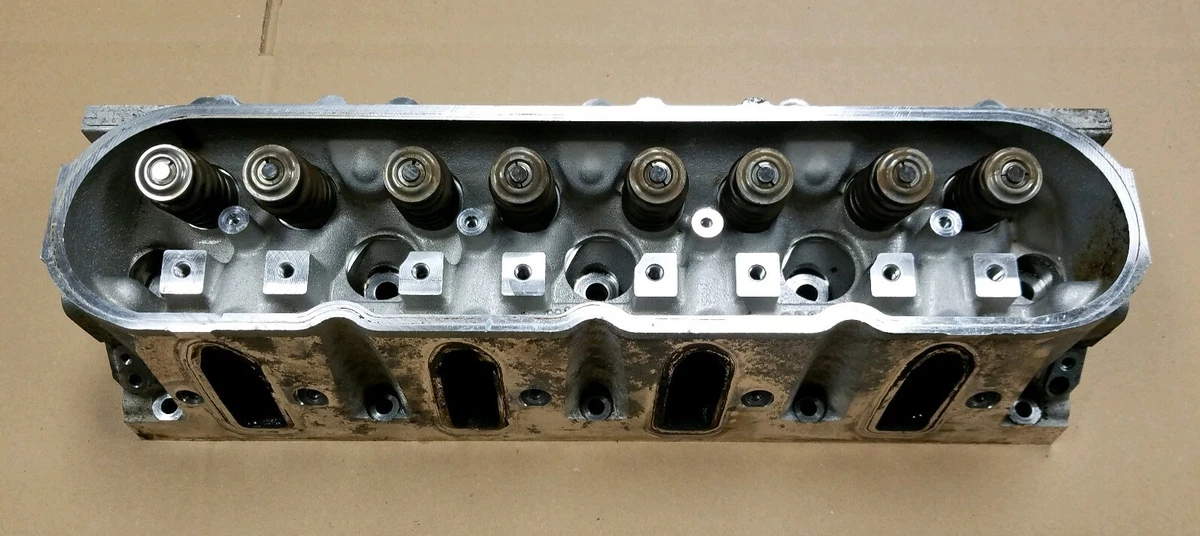 Enginequest Fits/For Chevy Cathedral Port Ls Cylinder Head Assembled Fits  select: 1999-2020 CHEVROLET SILVERADO, 2000-2009 CHEVROLET TAHOE 