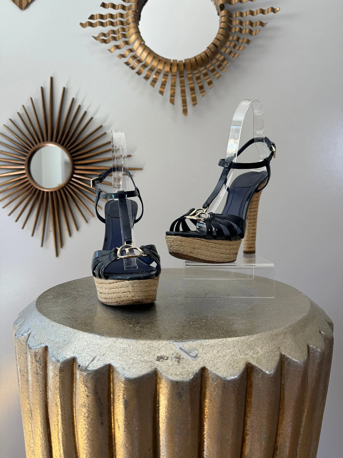 Sandales à lanières Christian Dior en cuir verni bleu