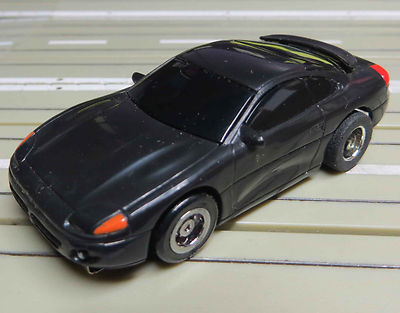 H0 Slotcar Racing Modellbahn -- Dodge Stealth mit  Tyco U-Turn Chassis #EBS610