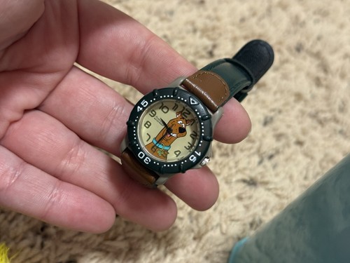 Vintage 90s Hanna-Barbera Scooby-Doo Watch Leather Wristwatch Retro Design RARE