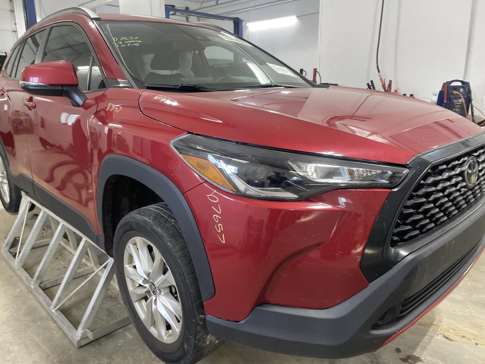 Used Fuse Box Engine fits: 2022 Toyota Corolla cross w/o adaptive headlamps Grad - Image 4 of 4