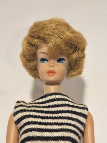 Mattel Midge Blond Bubble with Blue Eyes 1962, case, clothes, pamphlet