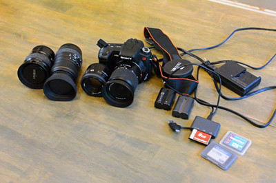Sony Alpha a200 10.2MP DSLR Bundle w/ 4 Lenses, Batteries, Charger, Cards