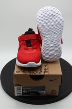 Nike revolution kids 4c