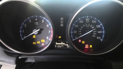 Speedometer Cluster MPH 6 Speed Skyactiv Package Fits 12-13 MAZDA 3 284562