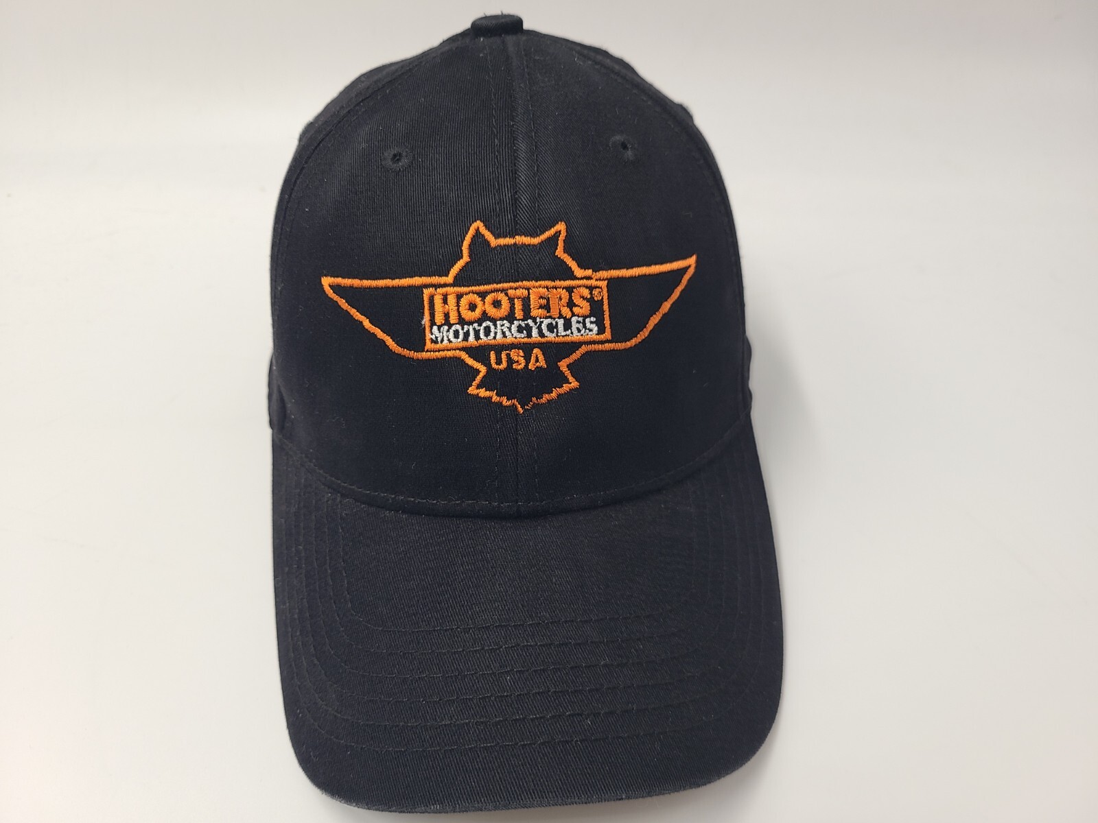 Hooters Motorcycles USA Flex Fitted S-M Black Baseball Cap for Men & Women