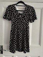 Nasty Gal Black/White Spotted Summer Dress Size 6.