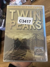 Twin Peaks: Definitive Gold Box Ed. 10 DVD Set 29 Episodes + Original Pilot