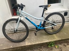 Pinnacle Ash 20" Kids Bike - Light/Dark Blue - 6-Speed Shimano Gears