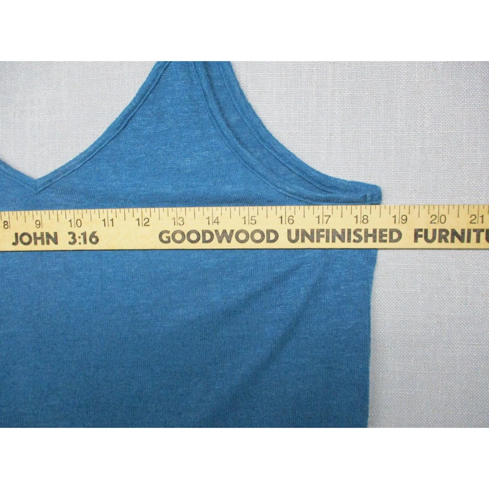 Camiseta sin mangas minimalista ligera azul barro cuello espagueti para mujer talla L Foto 2 de 4