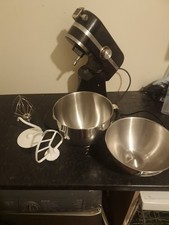 Grundig um 9140 HC Standing Mixer Black