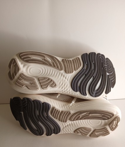 Brooks Glycerin 22 W Size 8.5 Coconut/chateau/rose Running Shoes Wore Twice!!!! - Picture 6 of 7