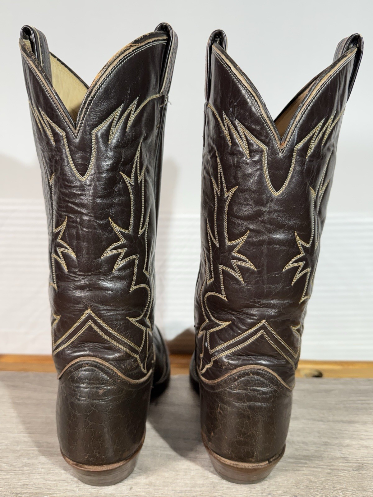 Tony Lama Men’s Vintage Exotic Cowboy Boots Size 8.5 D Gold Label Caribou J-toe