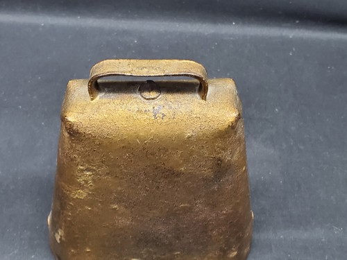 Vintage goldbemalte Eisen Kuhglocke mit Original Klatsche 5,5" x 4,5" - Bild 4 von 11