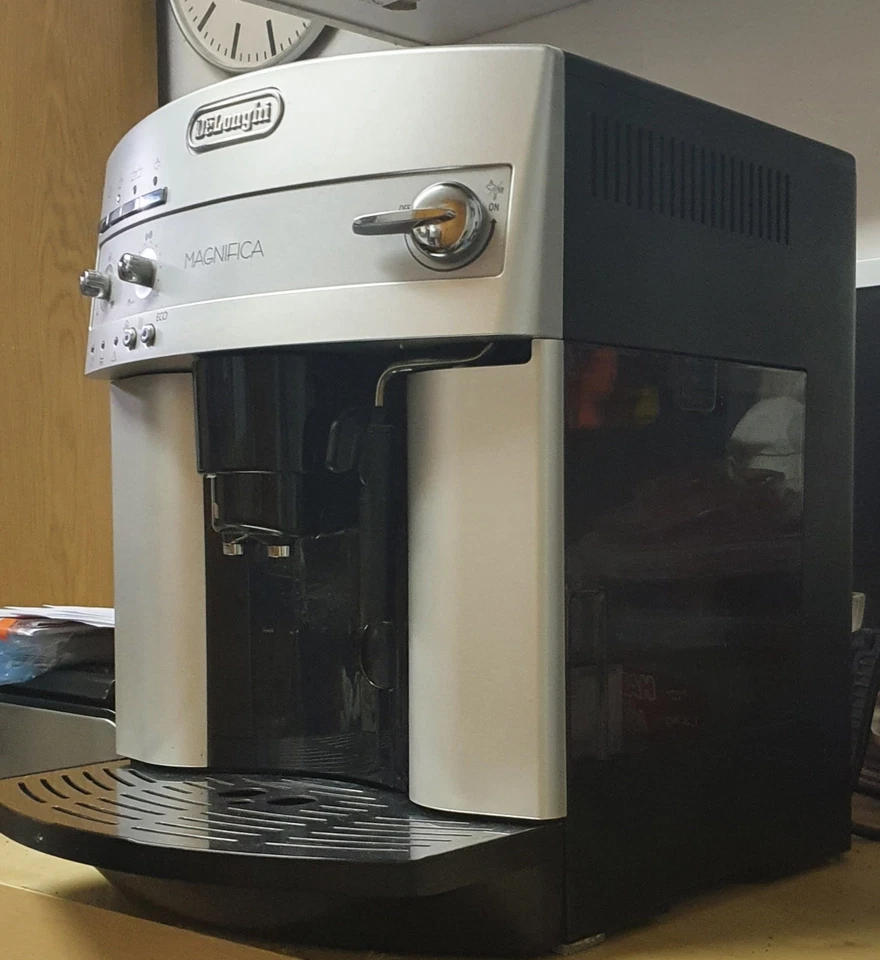 DeLonghi Magnifica ESAM3200.S, Foto 3 von 4
