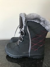 Columbia girls kids snow boots size 3 US