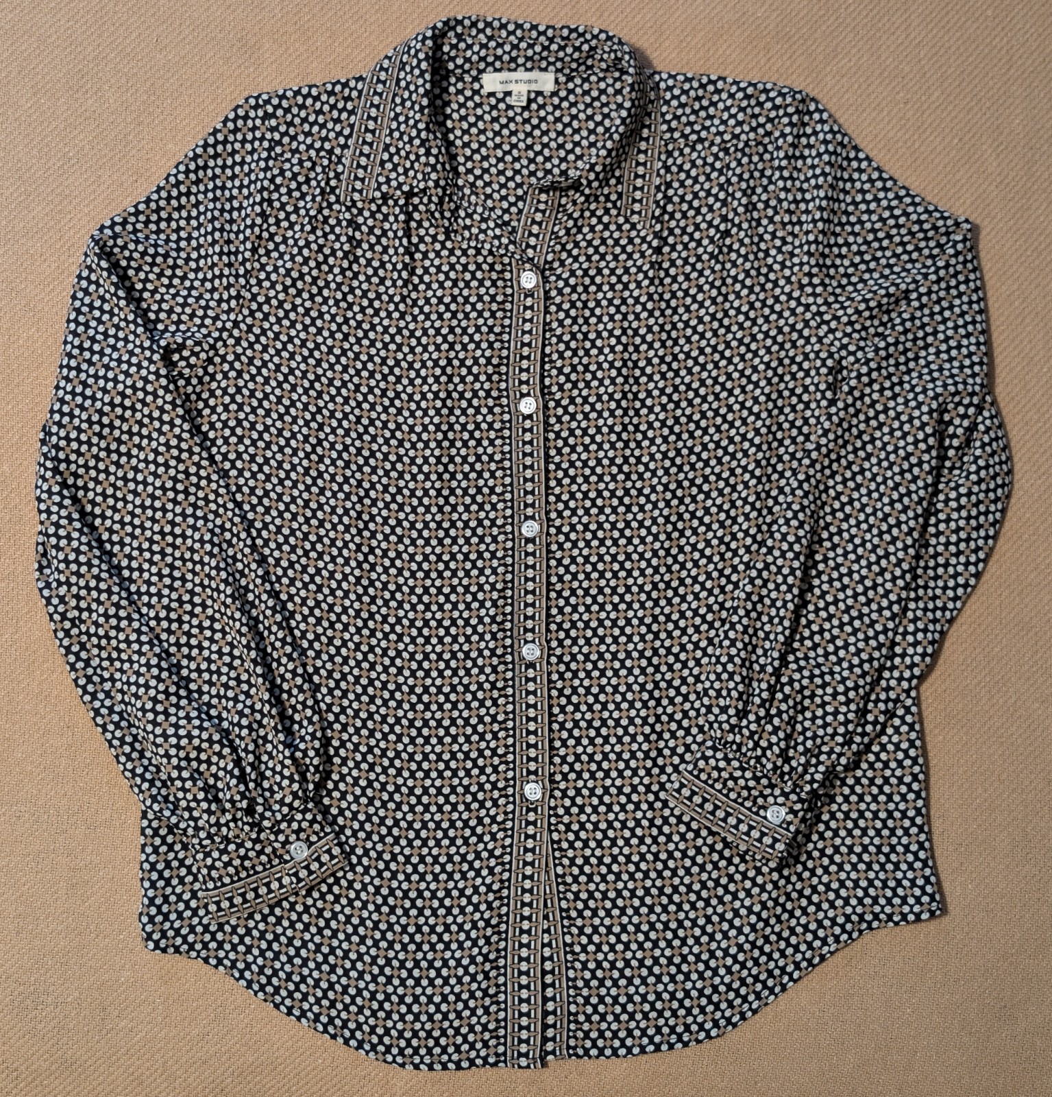 Max Studio Geometric Patterned Long Sleeve Button… - image 4